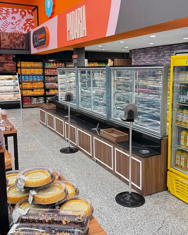  Bahniuk Supermercados  